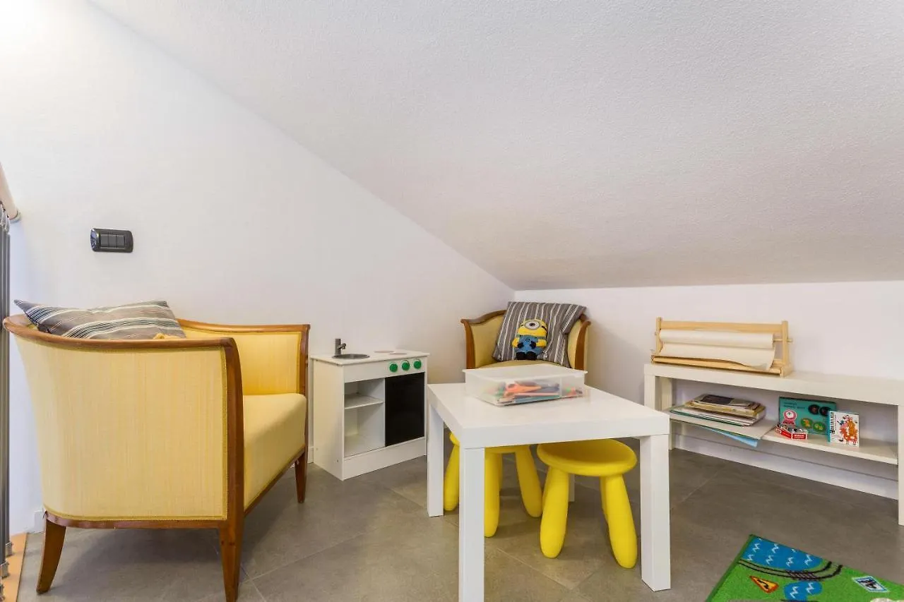 New Eleven Apartment On Como Lake Oliveto Lario