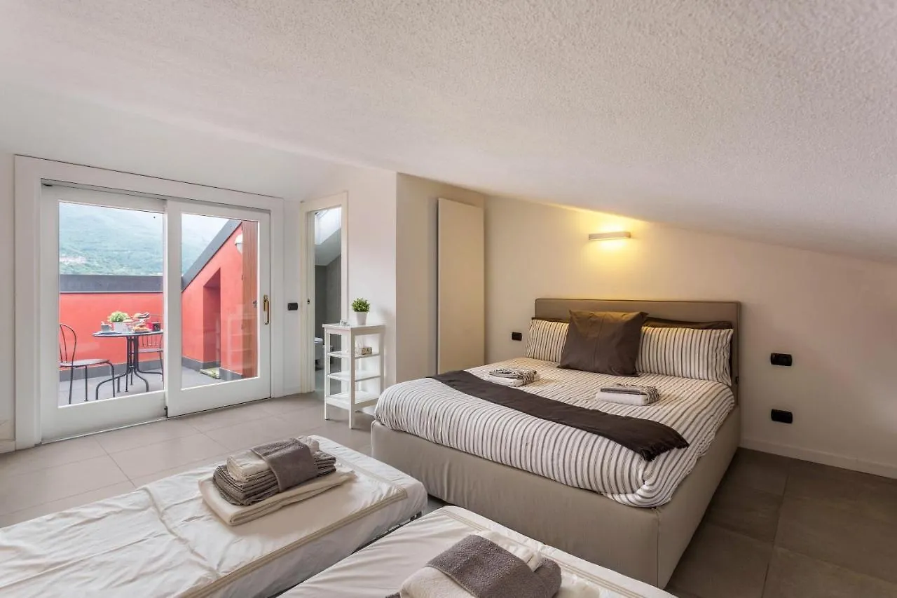 New Eleven Apartment On Como Lake Oliveto Lario