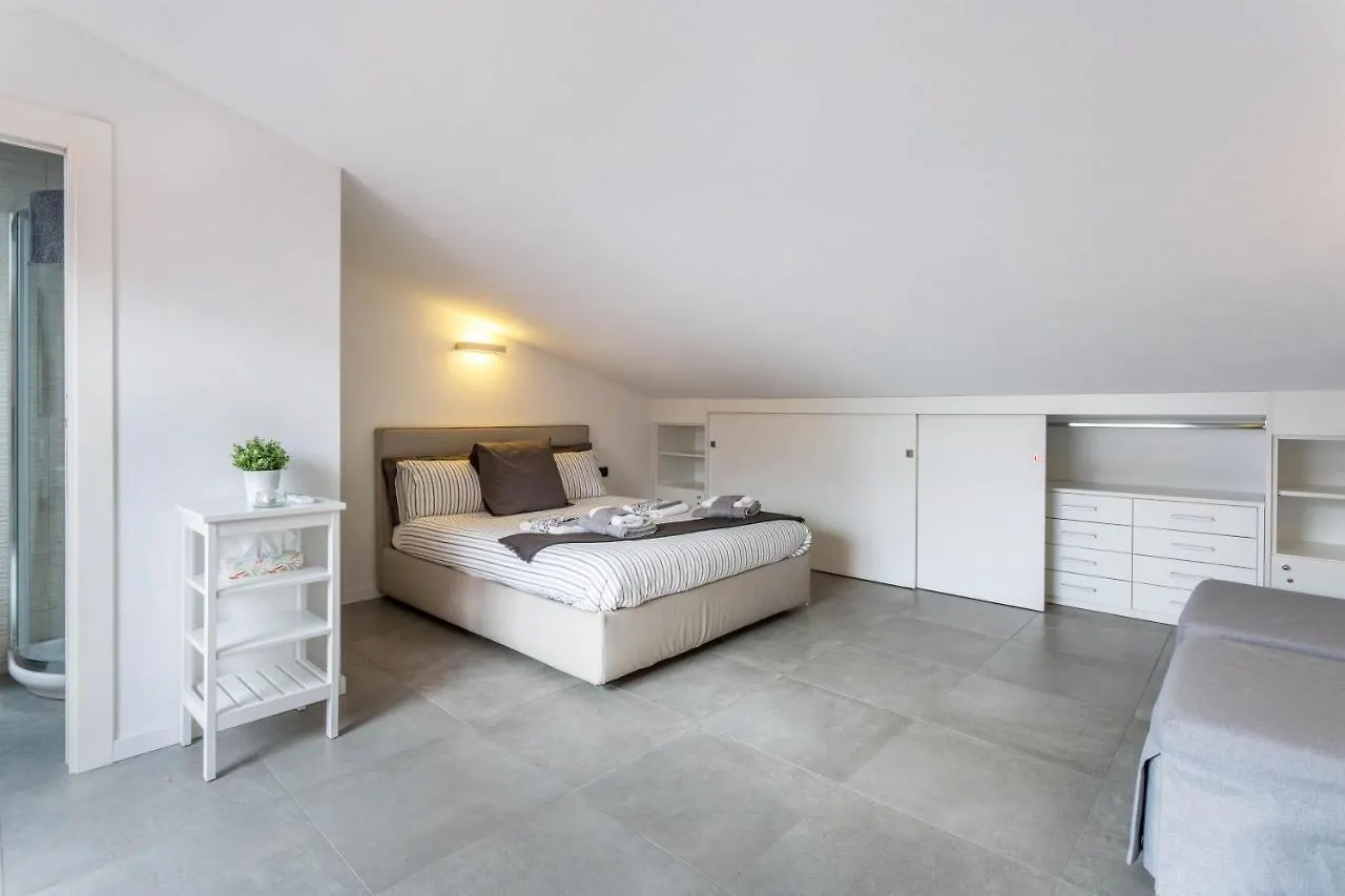 New Eleven Apartment On Como Lake Oliveto Lario