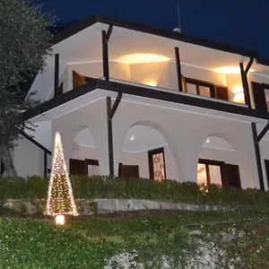 Apartment Le Grigne - The Garden, Oliveto Lario