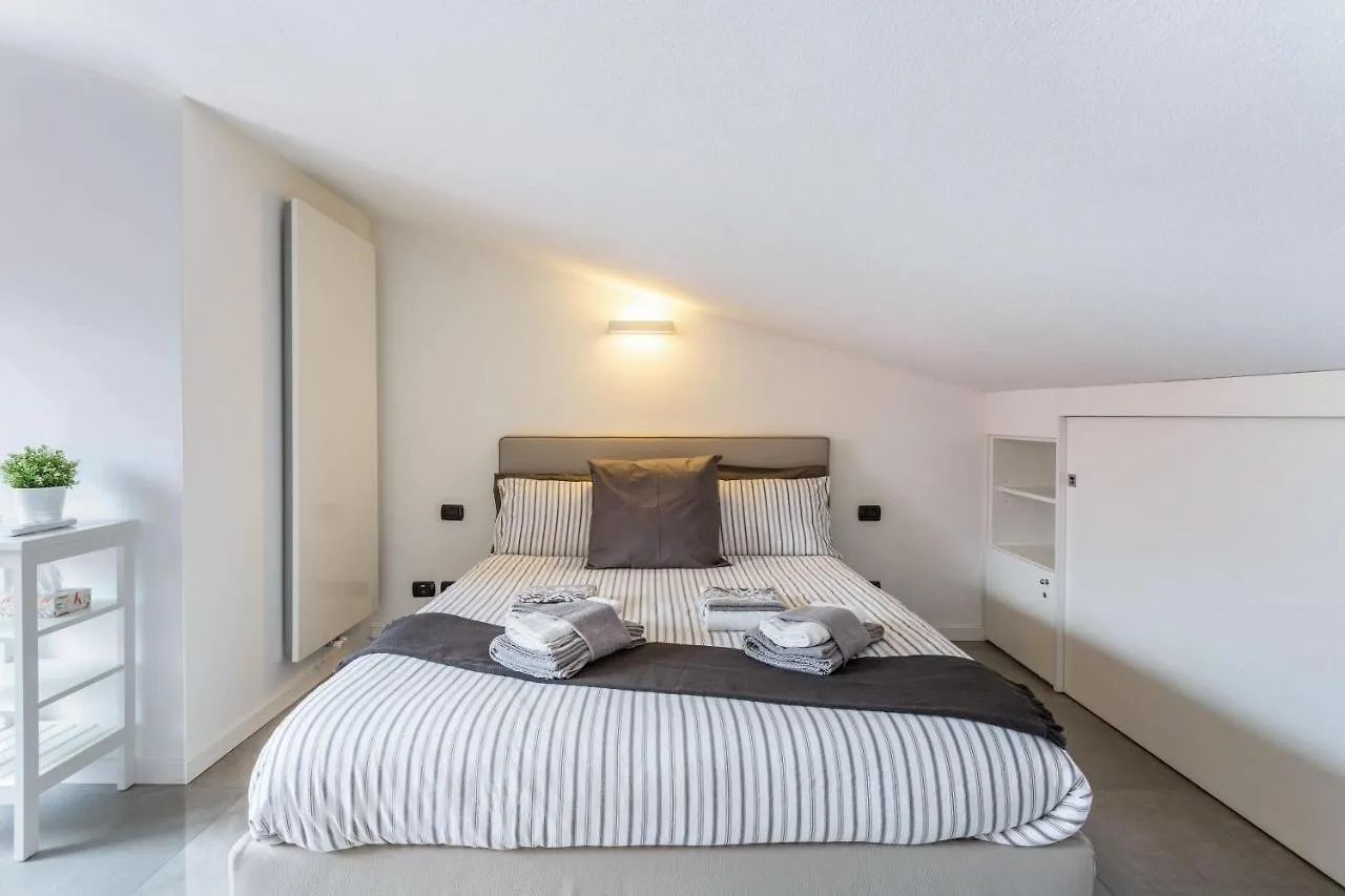 New Eleven Apartment On Como Lake Oliveto Lario